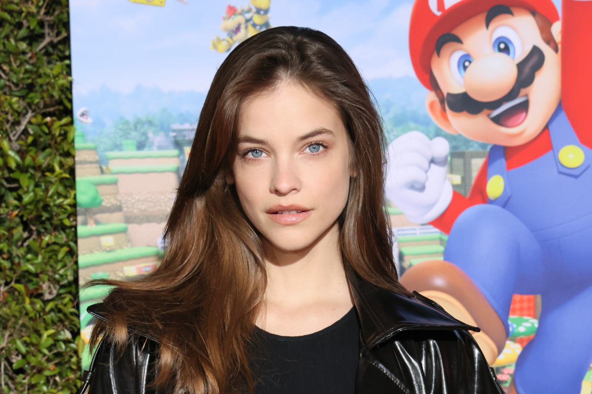Így még biztosan nem láthattad Palvin Barbit varázsgömbben felsejlő